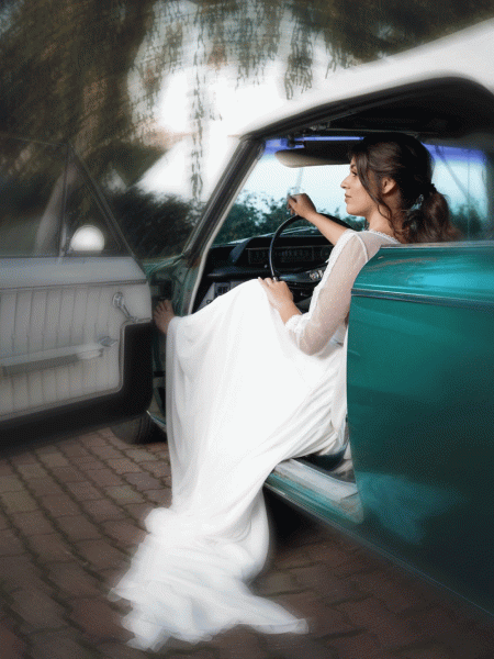 Bride Open Door